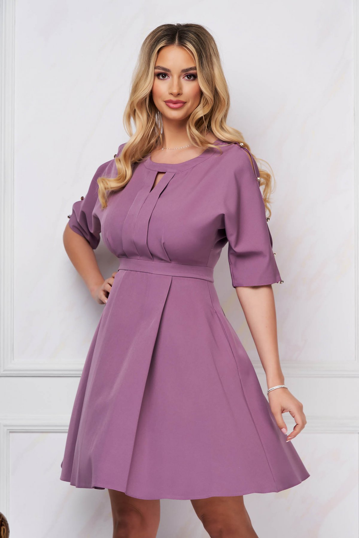 Rochie din stofa roz prafuit midi in clos din stofa elastica cu buzunare laterale