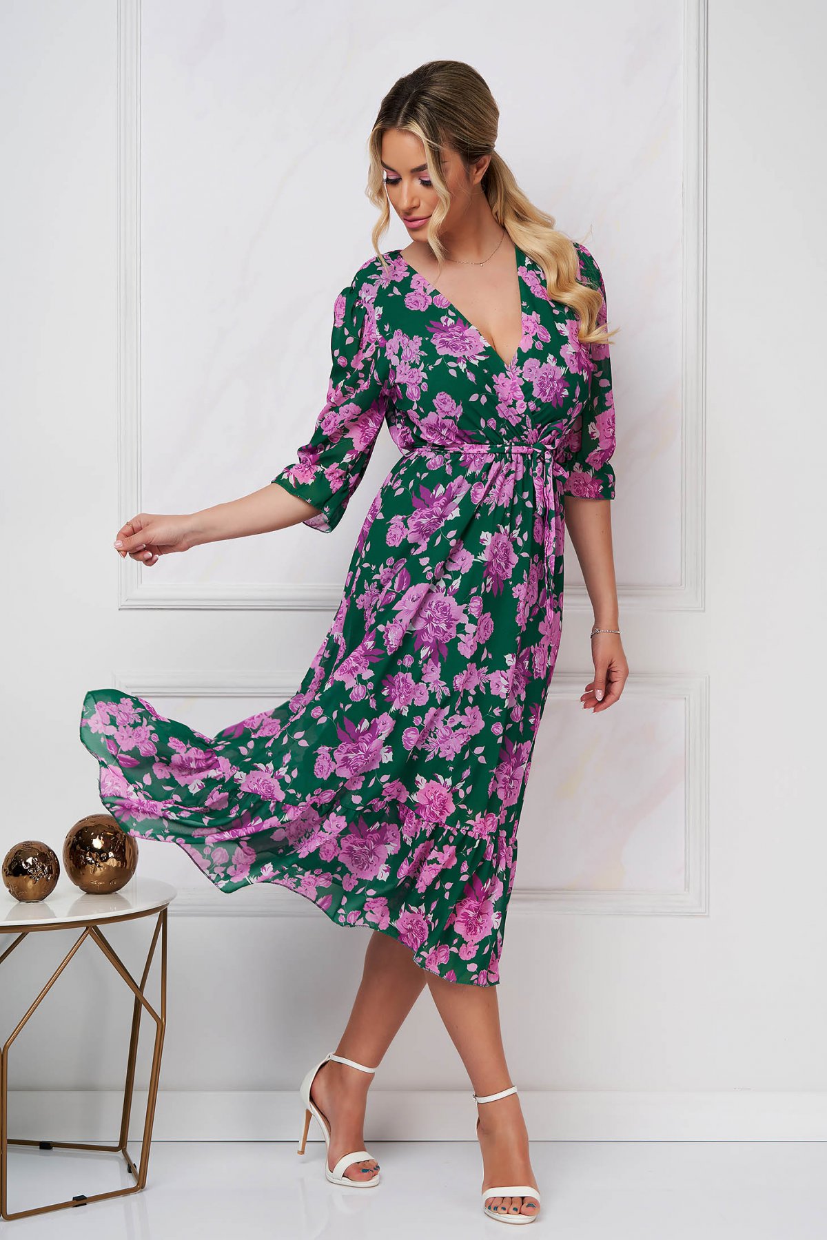 Rochie SunShine midi in clos cu elastic in talie din voal cu imprimeu floral