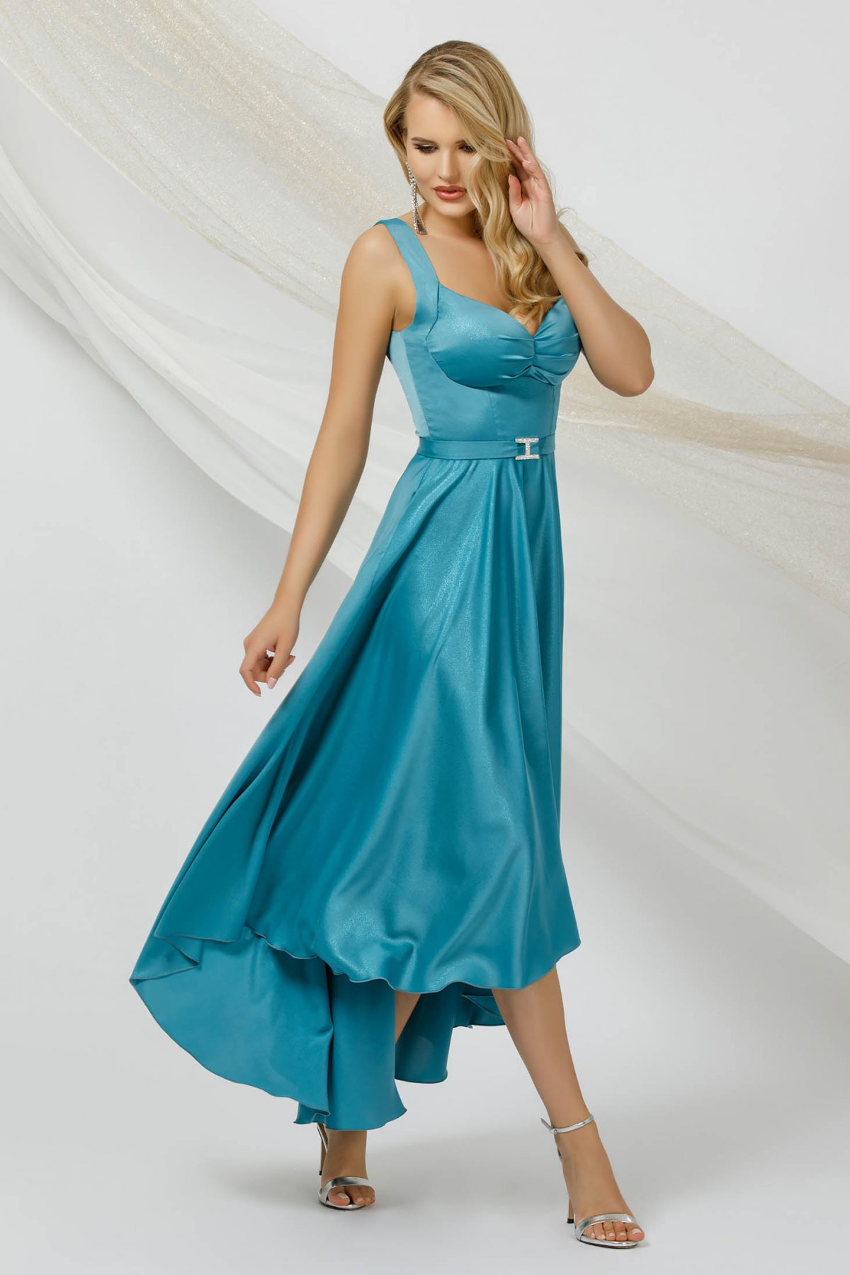 Rochie din satin cu aplicatii cu sclipici turcoaz in clos asimetric - PrettyGirl