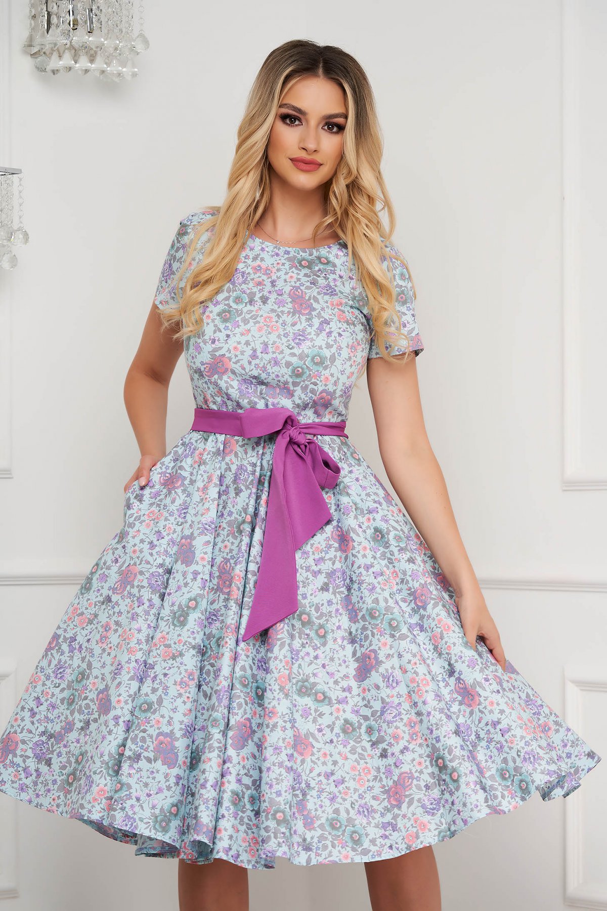 Rochie din bumbac midi in clos cu imprimeu floral - Rochii-Dama.ro