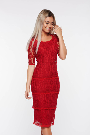 Rochie PrettyGirl rosie eleganta tip creion din dantela captusita pe interior