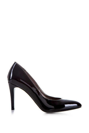 Pantofi stiletto negri din piele naturala cu varful usor ascutit