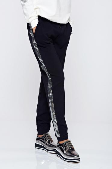 Pantaloni PrettyGirl negri casual eleganta aplicatii cu paiete