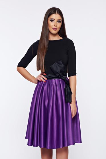 Rochie Artista mov de ocazie din material satinat in clos