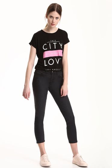 Tricou casual Top Secret negru cu imprimeuri cu scris