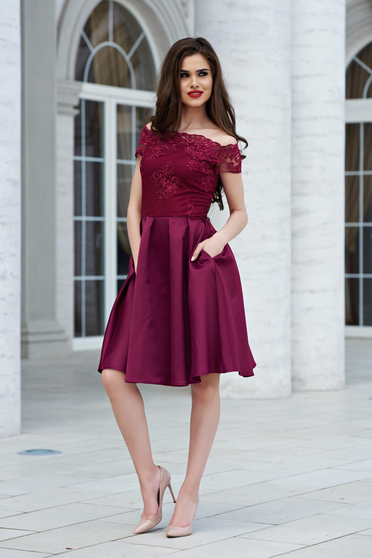 Rochie de seara in clos StarShinerS visinie pe umeri