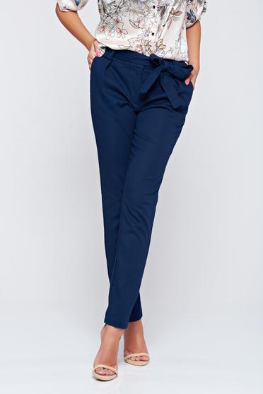 Pantaloni Top Secret albastru-inchis office cu talie medie cu buzunare