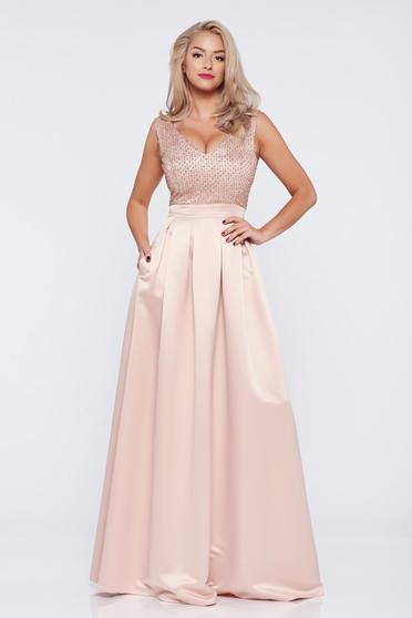 Rochie de ocazie lunga in clos Fofy rosa cu decolteu