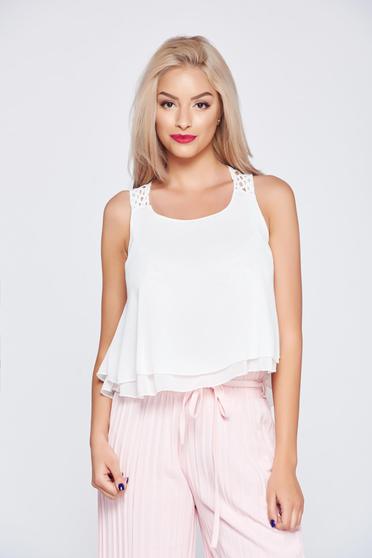 Top casual din voal alb cu dantela tricotata
