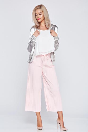 Pantaloni cu croi larg cu elastic in talie rosa cu pliuri de material