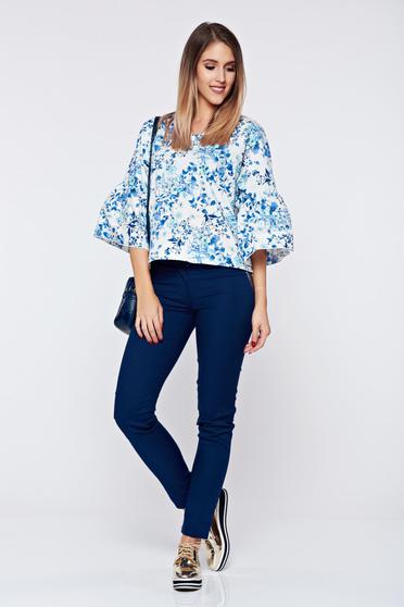 poze cu Bluza dama PrettyGirl alba cu croi larg din bumbac cu maneci clopot