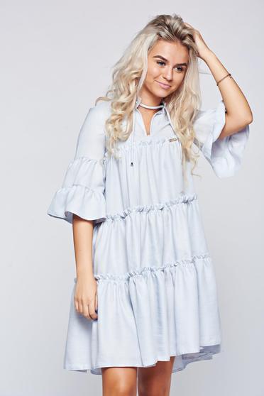 Rochie PrettyGirl albastra-deschis cu croi larg cu maneci clopot