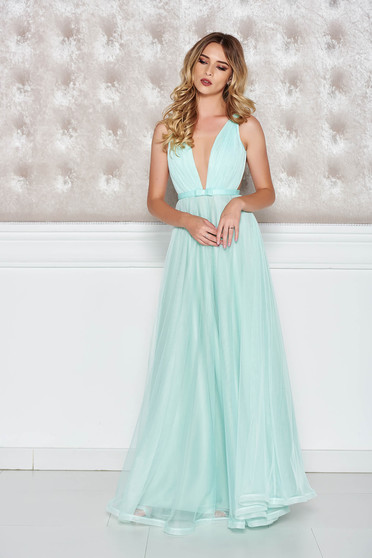 Rochie Ana Radu mint de lux din tul captusita pe interior cu decolteu in v