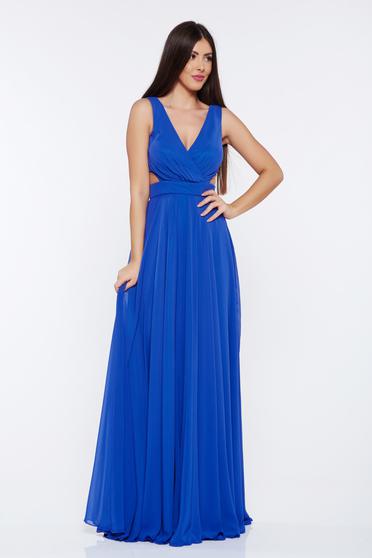 Rochie Fofy albastra de ocazie in clos din material usor elastic cu bust buretat
