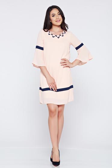 Rochie eleganta cu croi larg LaDonna rosa cu maneci clopot