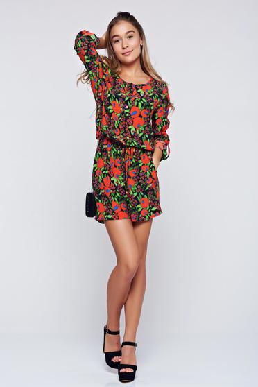 Salopeta PrettyGirl rosie din material vaporos cu buzunare