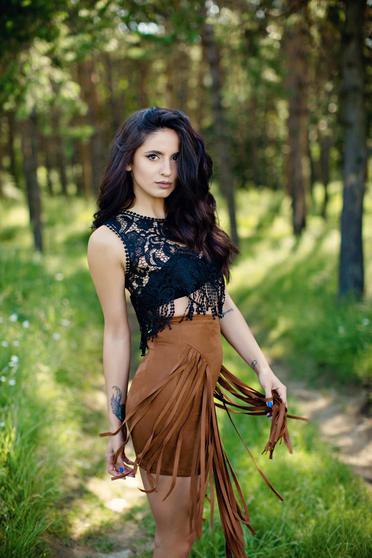 Fusta Ioana Grama by StarShinerS maro din velur cu franjuri