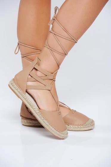 Espadrile crem cu talpa usoara din material impletit accesorizati cu snur
