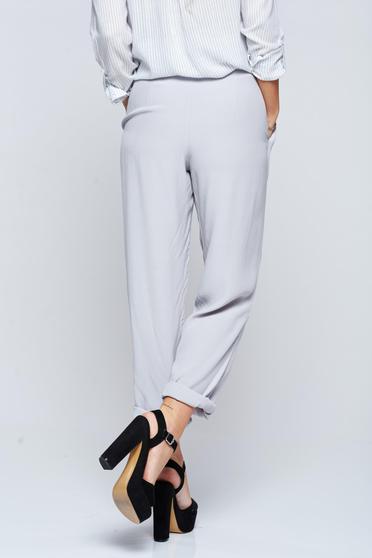 poze cu Pantaloni PrettyGirl gri casual cu croi larg cu buzunare