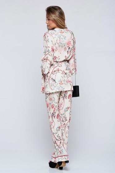 Kimono PrettyGirl alb cu croi larg accesorizat cu cordon