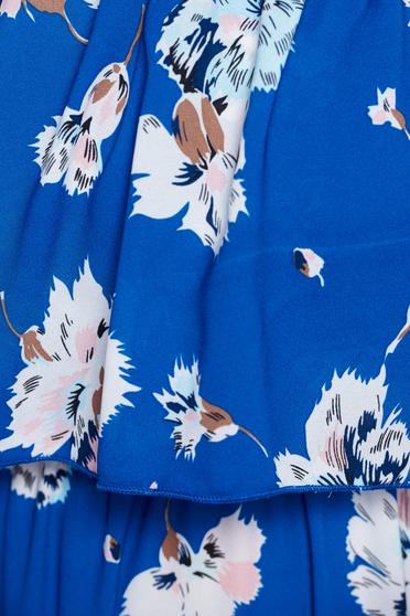 poze cu Rochie PrettyGirl albastra lunga cu croi larg cu bretele
