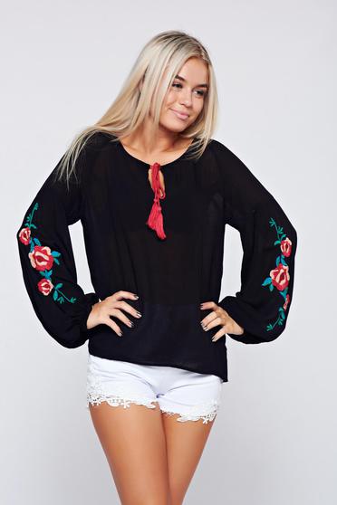 Bluza dama Top Secret neagra cu croi larg brodata cu snur