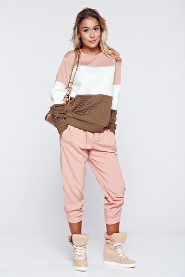 poze cu Pantaloni PrettyGirl rosa casual din material vaporos cu buzunare