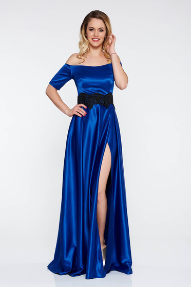 Rochie Artista albastra de ocazie din material satinat cu insertii de broderie
