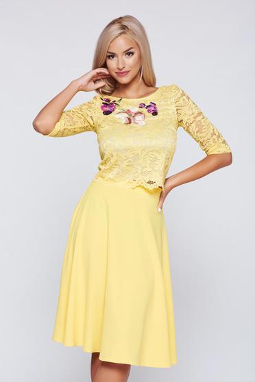 Set StarShinerS galben elegant brodat din material dantelat