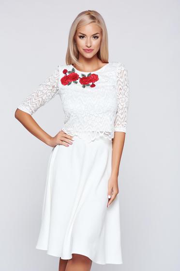 Set StarShinerS alb elegant brodat din material dantelat