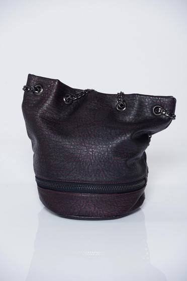 Geanta dama visinie casual accesorizata cu lantisor