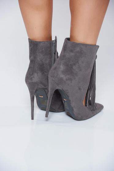 Botine gri din piele ecologica cu toc inalt