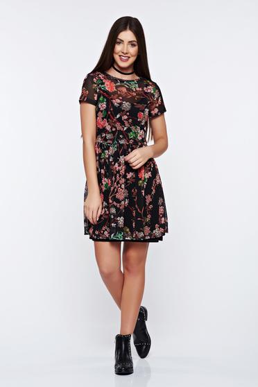 poze cu Rochie Top Secret neagra de zi captusita pe interior cu elastic in talie