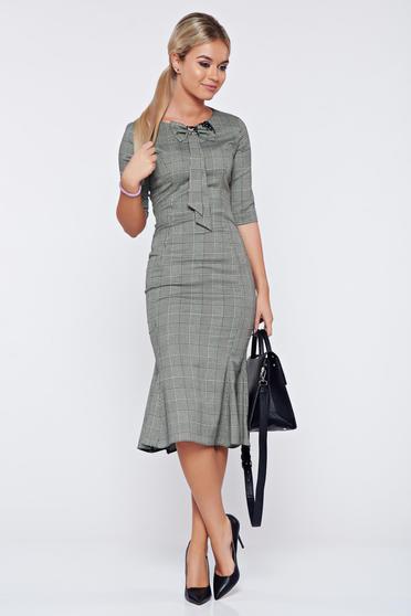 Rochie LaDonna gri office tip creion din stofa cu aplicatii cusute manual