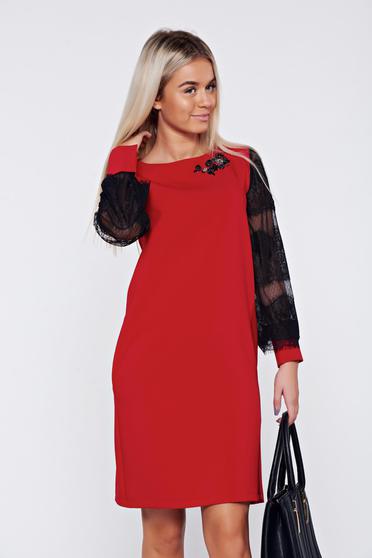 Rochie LaDonna rosie eleganta cu croi larg cu maneci din dantela