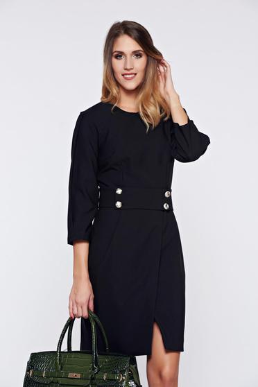 Rochie PrettyGirl neagra office petrecuta cu croi in a accesorizata cu cordon