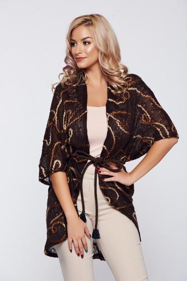 poze cu Cardigan PrettyGirl maro casual tricotat brodat cu flori in relief