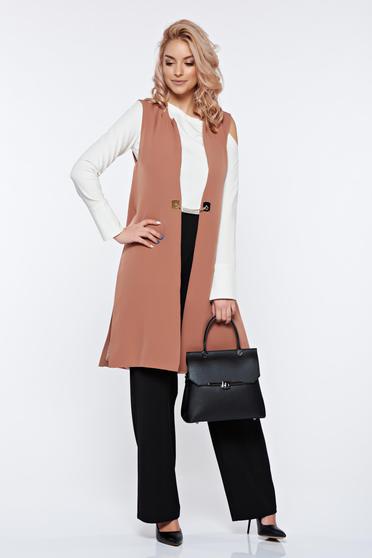 Vesta PrettyGirl crem office eleganta accesorizata cu lantisor