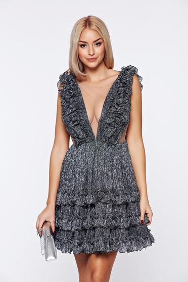 Rochie Ana Radu argintie de lux cu spatele gol din tul captusita pe interior cu decolteu in v