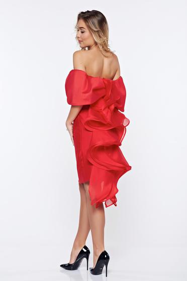 Rochie Ana Radu rosie de lux cu volanase pe umeri captusita pe interior