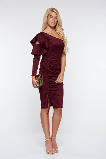 Rochie Artista visinie de ocazie pe umar din material elastic incretit cu volanase la maneca