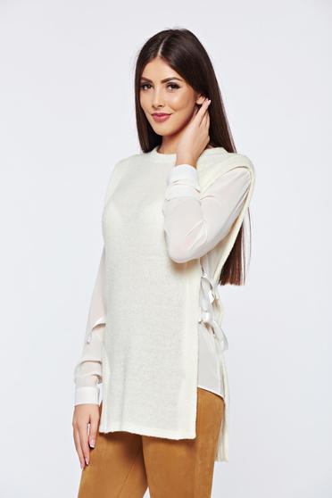 Pulover PrettyGirl alb casual tricotat cu maneci din voal