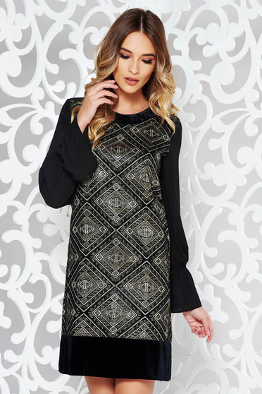 Rochie LaDonna neagra eleganta cu croi larg din material neelastic cu maneci din voal