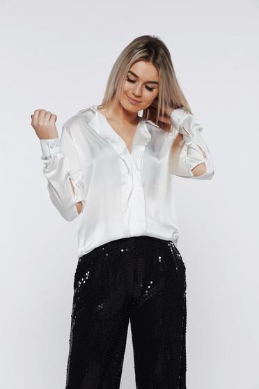 Bluza dama PrettyGirl alba eleganta cu maneci decupate cu decolteu in v