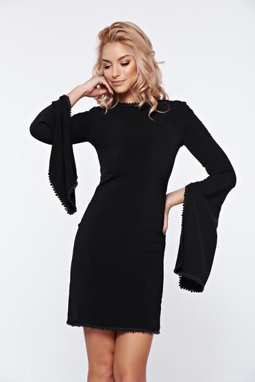 Rochie Ana Radu neagra de ocazie cu maneci clopot cu aplicatii cu margele