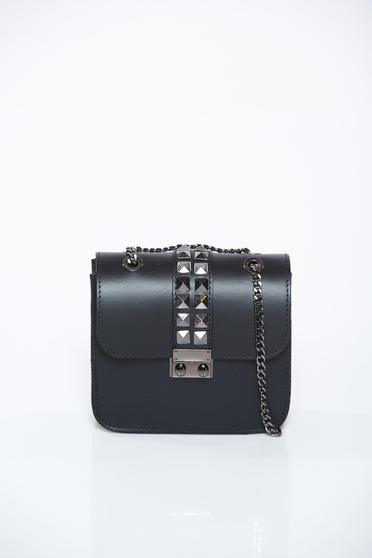 Geanta dama neagra casual din piele naturala cu tinte metalice