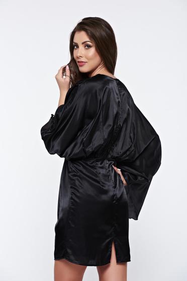 poze cu Rochie PrettyGirl neagra de party din material vaporos cu elastic in talie