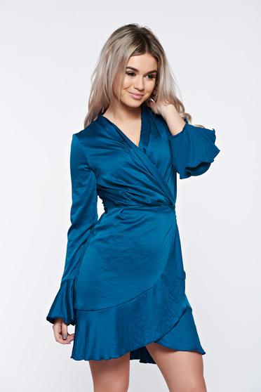 Rochie PrettyGirl turcoaz petrecuta din material satinat cu decolteu in v
