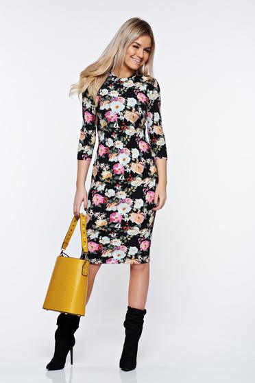 Rochie StarShinerS neagra casual cu un croi mulat cu imprimeuri florale Rochie StarShinerS neagra casual cu un croi mulat cu imprimeuri florale