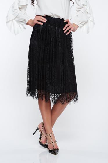 Fusta StarShinerS neagra din dantela cu elastic in talie captusita pe interior